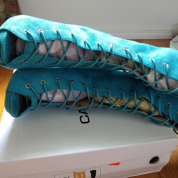 Cape Robbin Size 6.5 Over the knees high Boots. - Picture 7 of 8